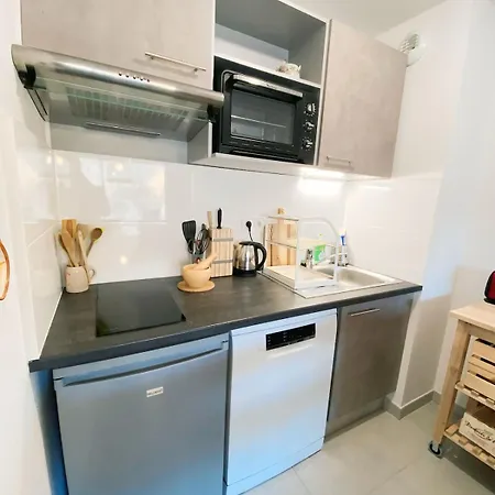 Apartment Sierra - Tram A - Free Parking - Free Wifi