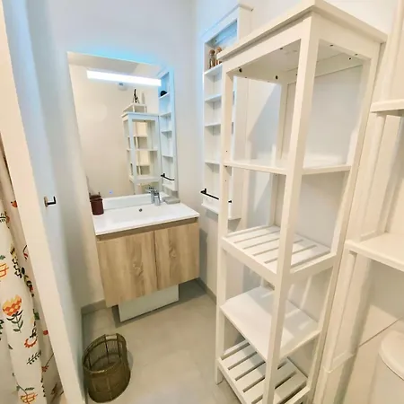 Sierra - Tram A - Free Parking - Free Wifi Apartament Cenon