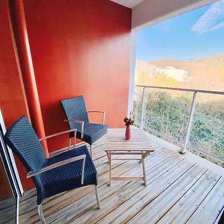 Sierra - Tram A - Free Parking - Free Wifi Apartment