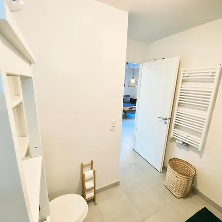 Apartment Sierra - Tram A - Free Parking - Free Wifi