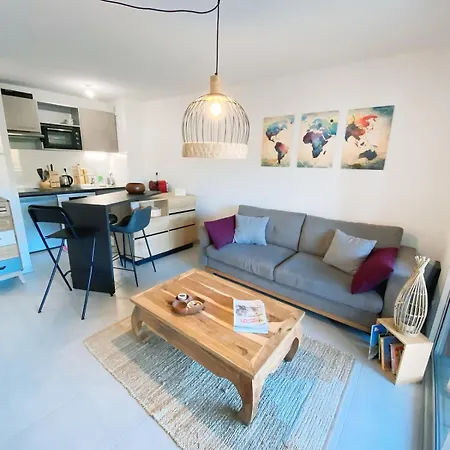 Apartment Sierra - Tram A - Free Parking - Free Wifi *