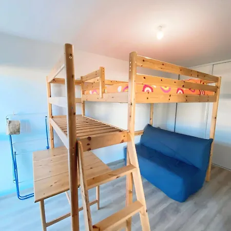 Apartment Sierra - Tram A - Free Parking - Free Wifi