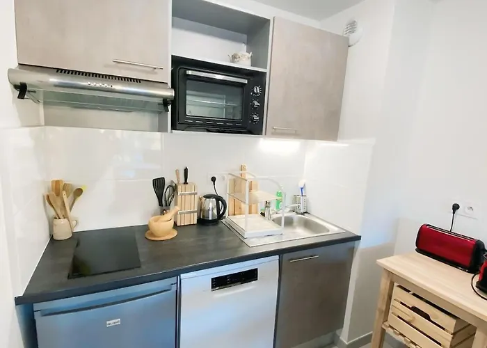 Sierra - Tram A - Free Parking - Free Wifi Cenon